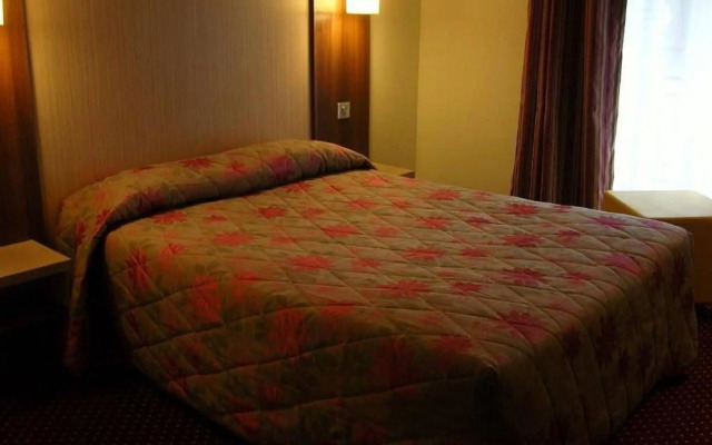 Hôtel Terminus Montparnasse