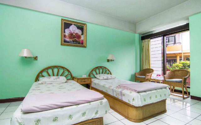 Kencana Hotel
