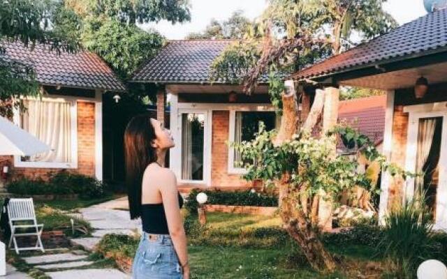 Her Bungalow