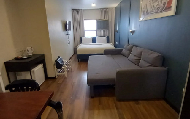 Moon TLV - 4th floor