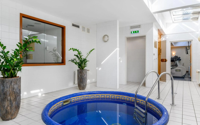 Marriott Executive Apartments Millennium Court