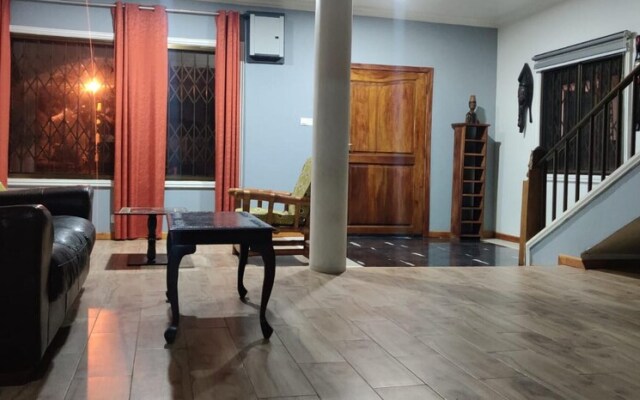 Simple Welcoming 4-bed House in North Legon Ext