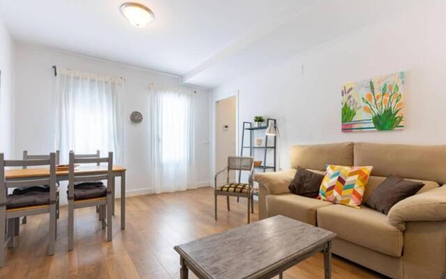 Triana Pages Oasis by Valcambre