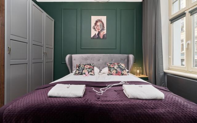 Stylish Apartments City Center Renters