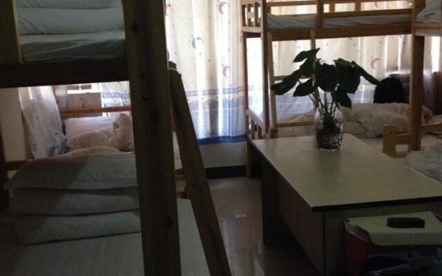 Quanyou Hostel