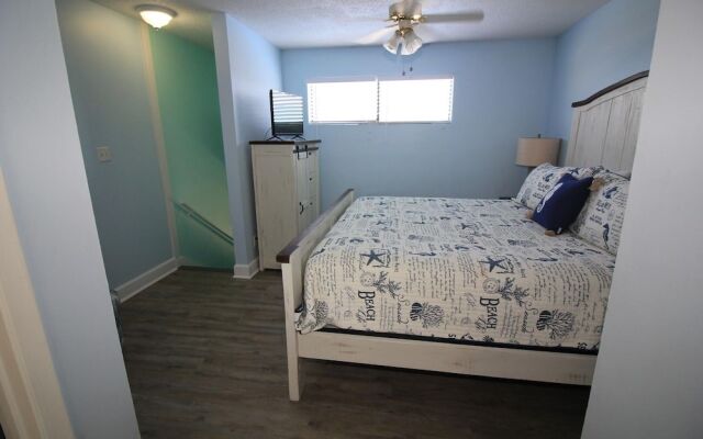 Sugar Beach 372 by RedAwning