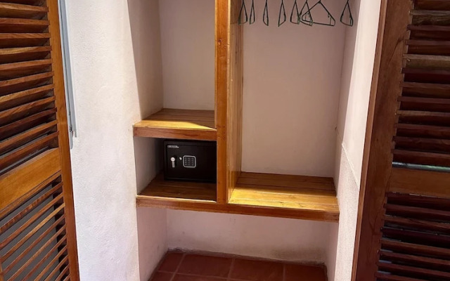 Pacífica Surf Studios