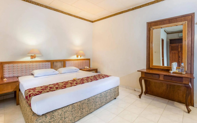 RedDoorz near Seminyak Beach
