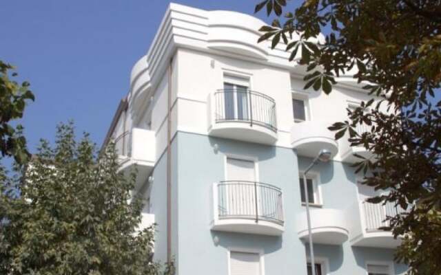 Quiet Apartment with Balcony near Riccione
