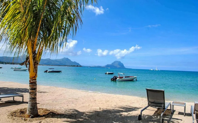 L'Escale Beachfront Luxury Suite By Dream Escapes
