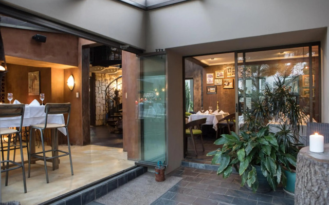 African Rock Hotel & Spa, a "Boutique Lifestyle Resort"