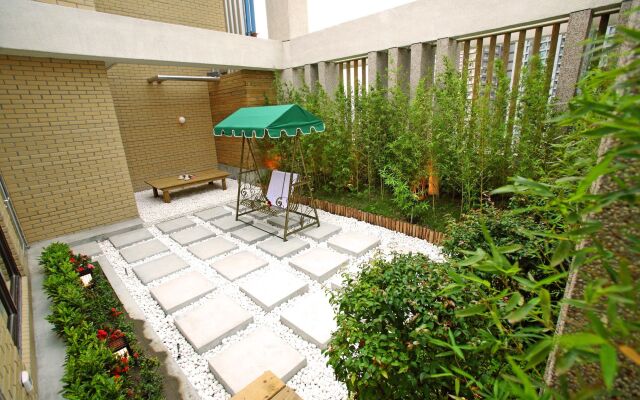 Norway Forest Tamsui Motel