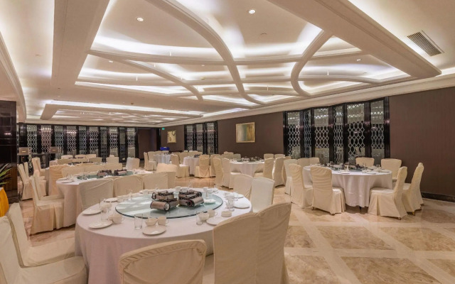 Rich Global Hotel