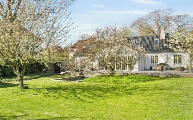 Sanders Swan - Marvellous Villa Close to the Center of Copenhagen