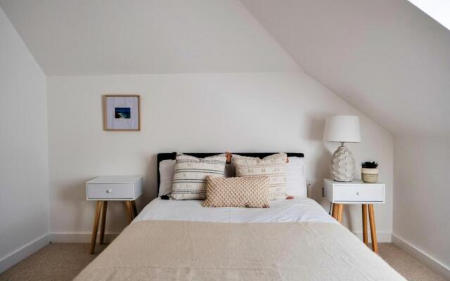 Tolcarne Stay - Luxury Newquay Apartment