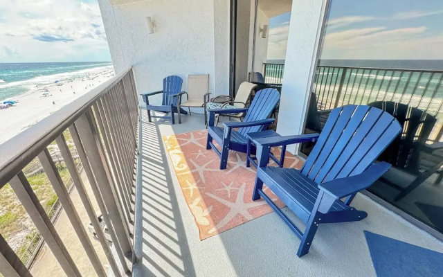 AquaVista by Book That Condo