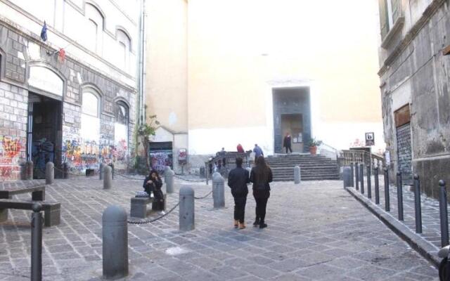 Santi Apostoli House