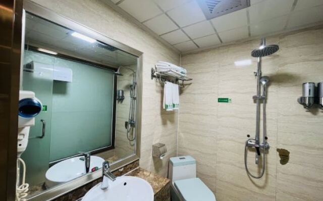 Jingtong Hotel (Baise National Medical College)