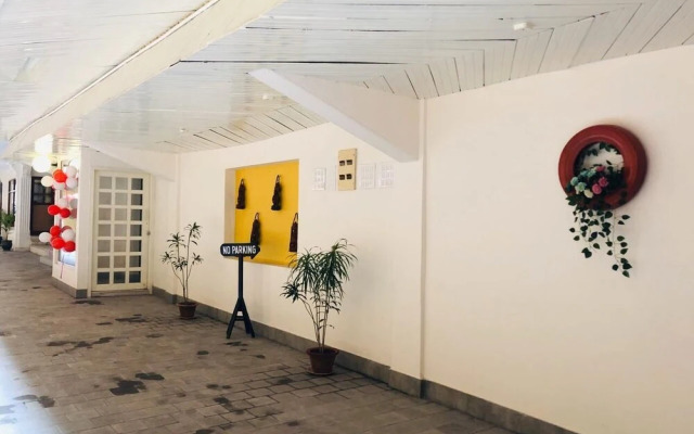 Hotel Saluja
