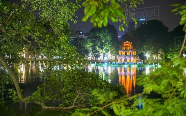 Nine Housing - Kim Ma