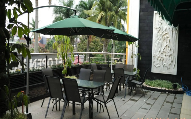 Malang City Boulevard Homestay