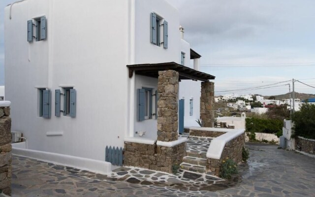 Dreamscape 3-Bedroom Mykonos Hideaway