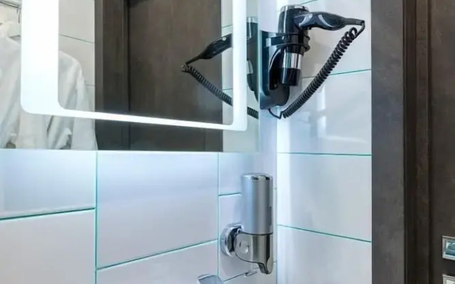 IZZZI by Vladimirskaya