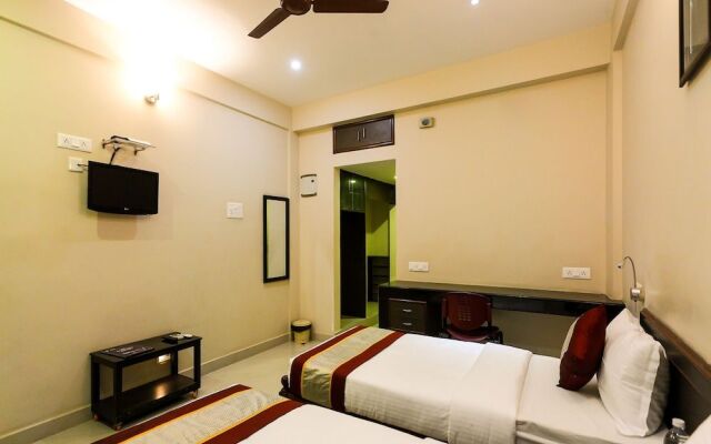 OYO Flagship 12665 Airport Chrompet