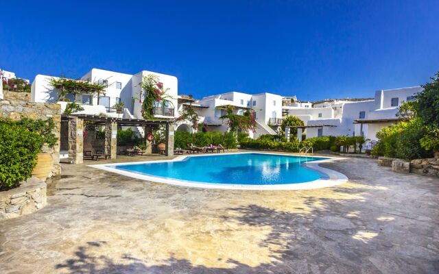 Ornos Suites