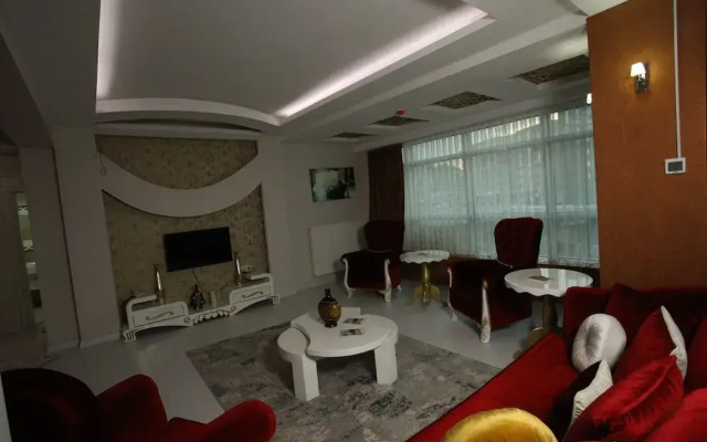 The City Walls Suit Hotel