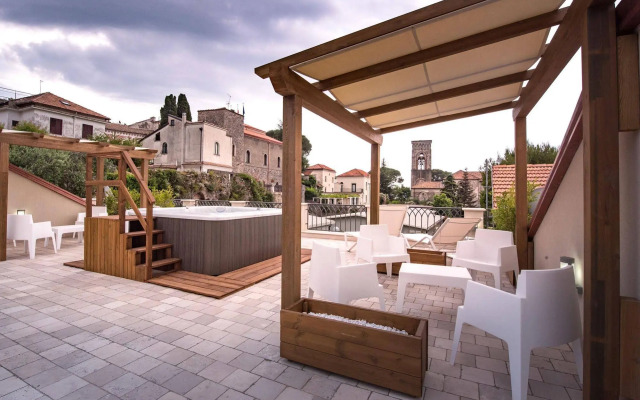 Ravello House