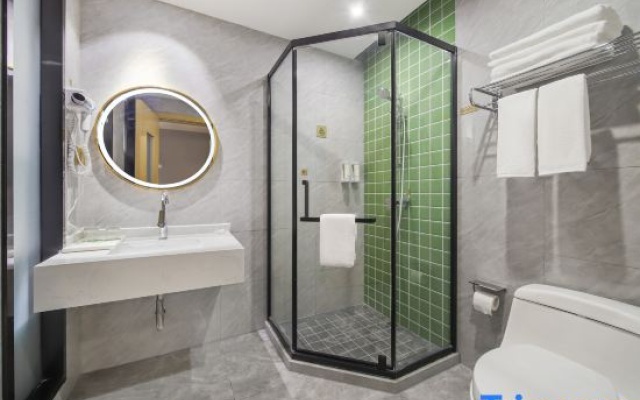 Vienna 3 Best Hotel (Quzhou Qujiang Yintaicheng) – Bathroom – Quzhou