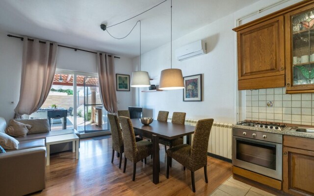 Stunning Home in Medulin With Wifi and 4 Bedrooms