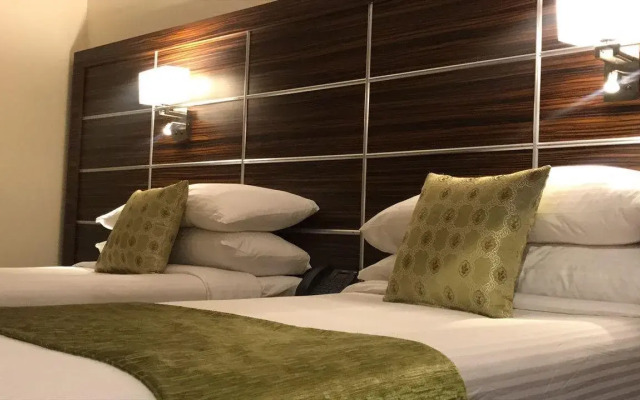 Refaaf Al Azizia Hotel