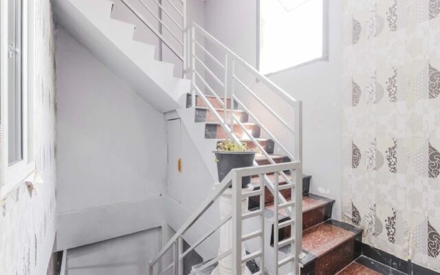 RedDoorz near Sun Plaza Medan