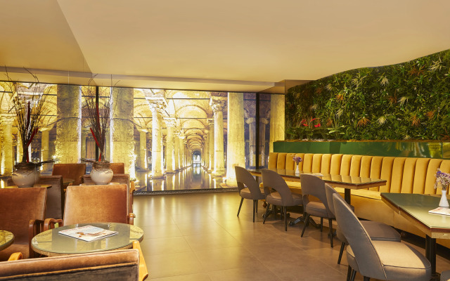 All Seasons Hotel
