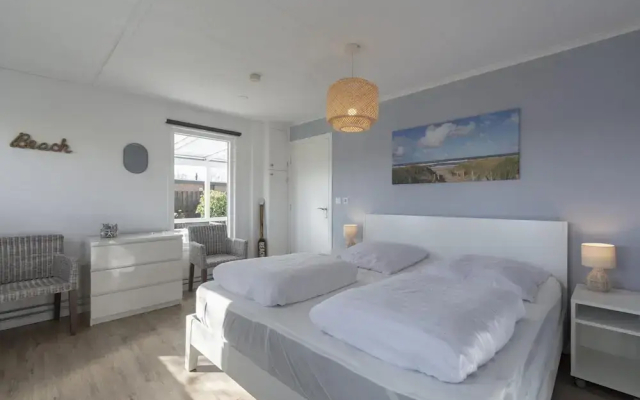 Modern Holiday Home With Large Garden