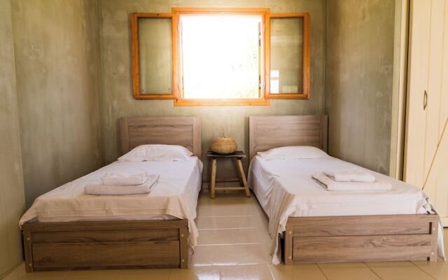 Exoristoi Nature Suites