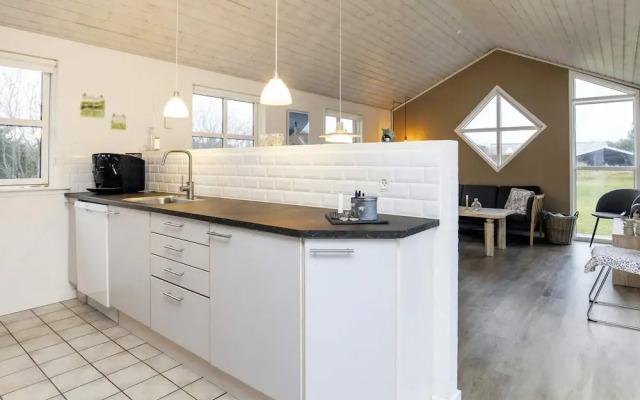 Stunning Holiday Home in Hirtshals with Hot Tub