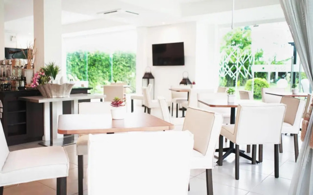The White Garden Premier Saraburi