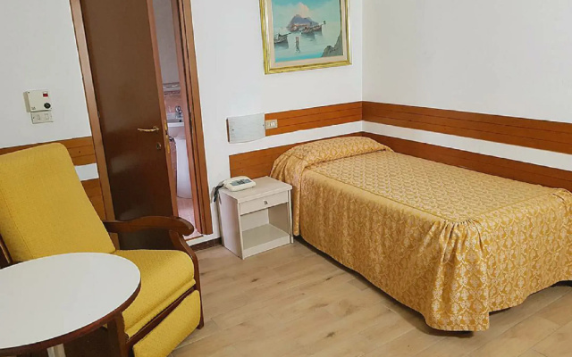 Piccolo Hotel