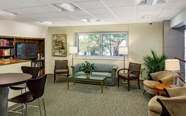 Seafarers International House