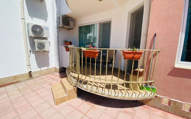 25m FROM THE BEACH!! Luxury Sea Paradise Apartment