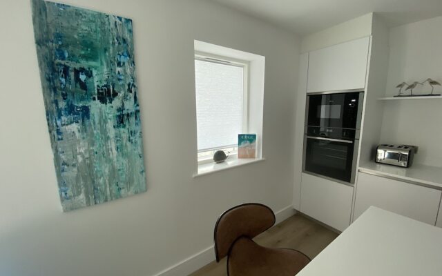 Stunning Cliff Edge Apartment in Newquay