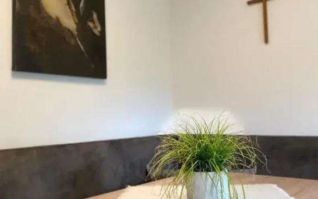 Aparts Handle und Haus Bergblick