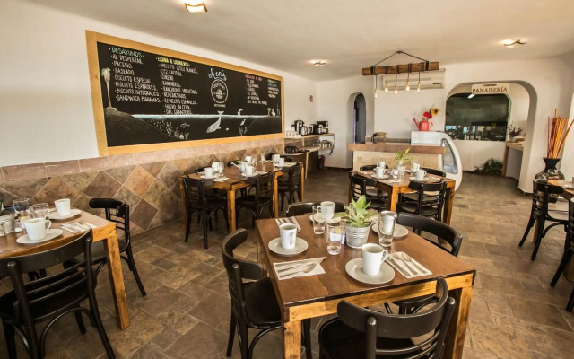 Club el Moro Hotel Suites