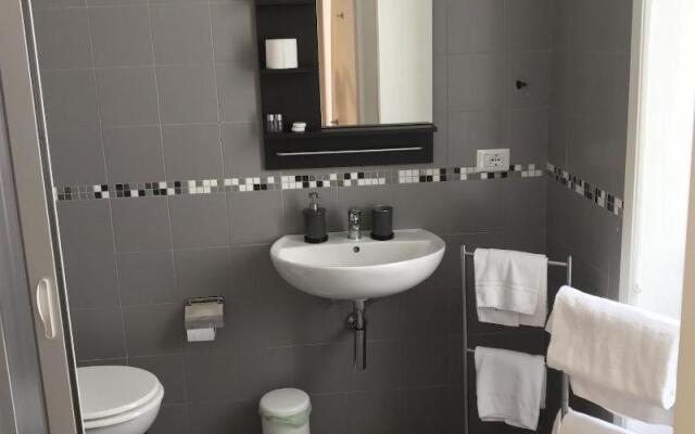 B&B Salerno Center