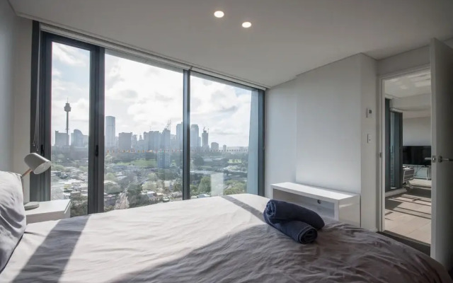 Modern 2 Bedroom Potts Point Apartment