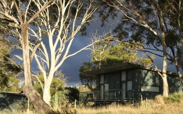 Ecocrackenback 9 'Sustainable, luxurious chalet close to the slopes.'