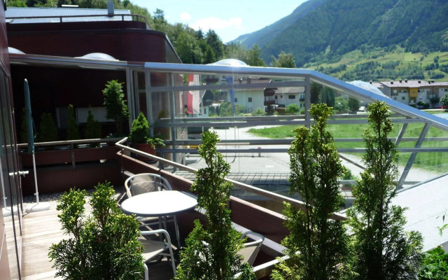 SUN Matrei Apartments